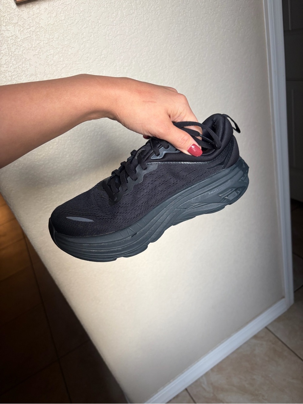Hoka shoes - Picture 4 of 9
